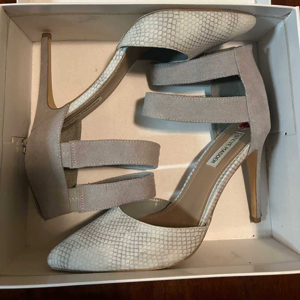 Steve Madden Primaaa pumps size 10